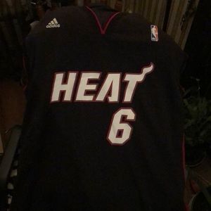 Lebron James Miami heat jersey xtra large